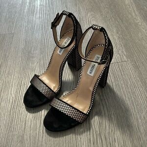 Steve Madden Mesh Carrson Black and Tan Ankle Strap Block Heels Size 7.5M